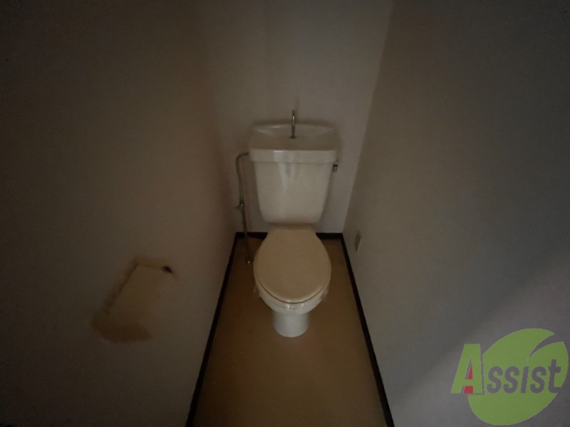 トイレ　トイレはこちらです。シンプルですね。