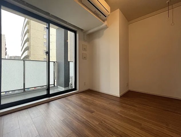 居室・リビング　別部屋の画像を使用しております。