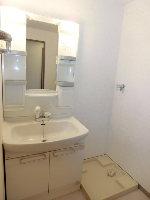 洗面設備　※別のお部屋のお写真です