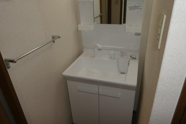 洗面設備　シャンプードレッサー