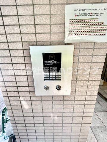 セキュリティ　オートロックで安心