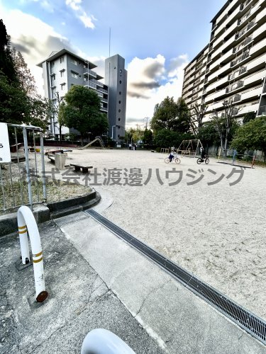 公園　春日東遊園（公園）まで1m