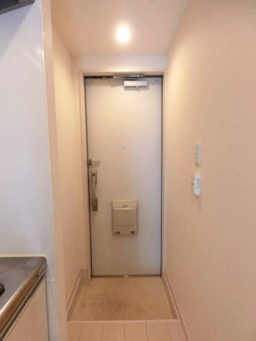 玄関　※別部屋写真
