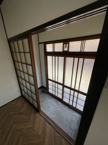 別府町元町貸家の玄関写真