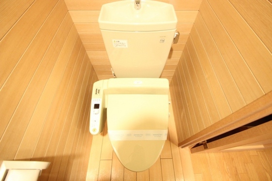 トイレ　※別部屋の写真です