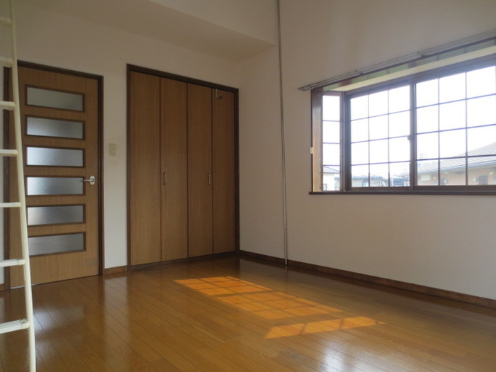 居室・リビング　別部屋写真