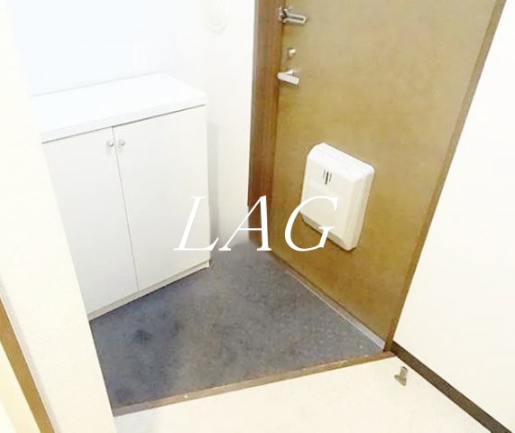 玄関　玄関です。