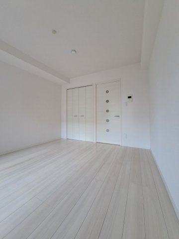 その他　きれいな洋室です