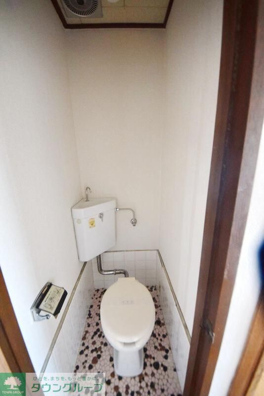 トイレ　＊別部屋参考写真です