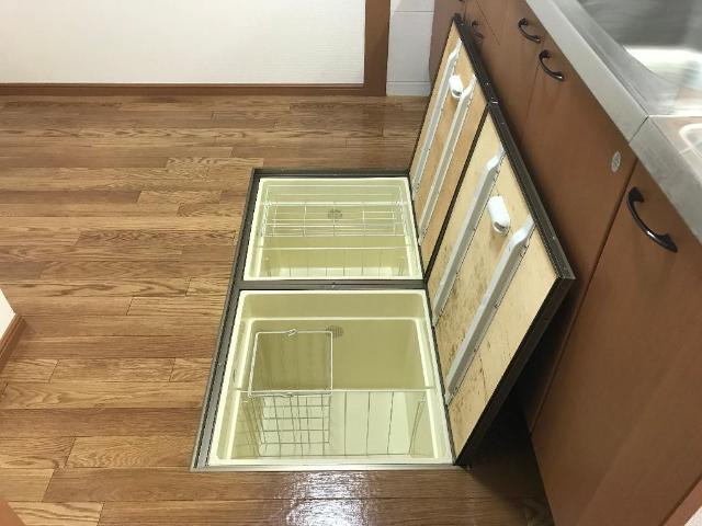 その他　床下収納