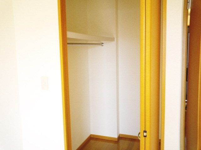 収納　タウンハウジング府中店まで
