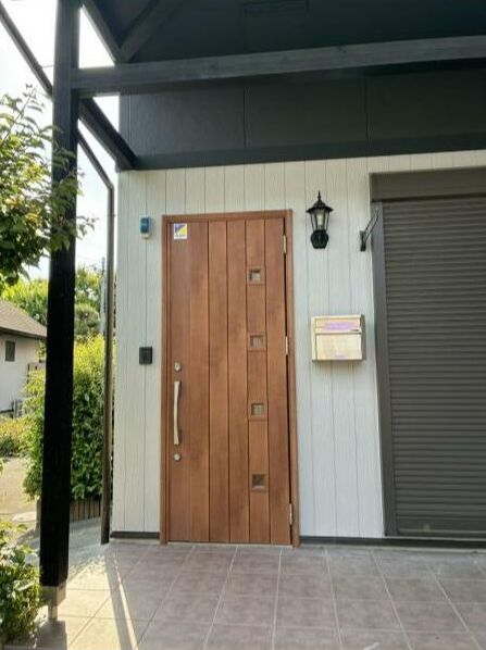 エントランス　エントランスです　※同タイプ　参考写真
