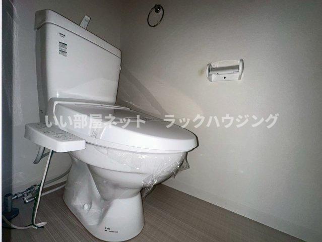 トイレ　【お部屋さがしはラックハウジングにお問合せ下さいませ♪】