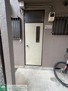 玄関　玄関(外)