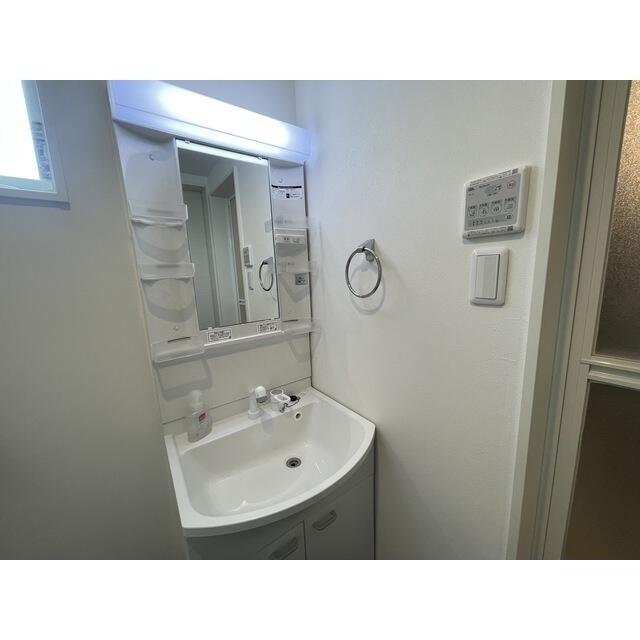 洗面設備　同建物別部屋参考