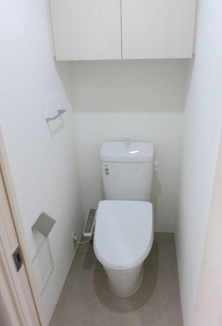 トイレ　別号室参考写真