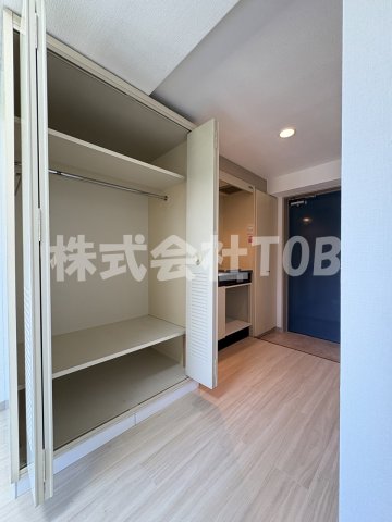収納　洋室6帖　収納