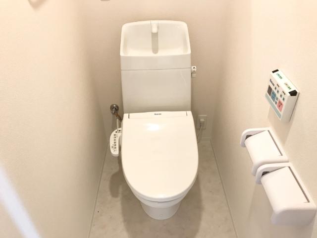 トイレ　シャワー付トイレ