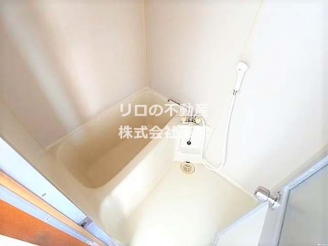 バス・シャワールーム　※同タイプの室内写真。仕様・設備は現況優先です※