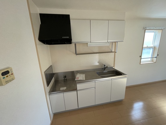 キッチン　※別部屋の写真です