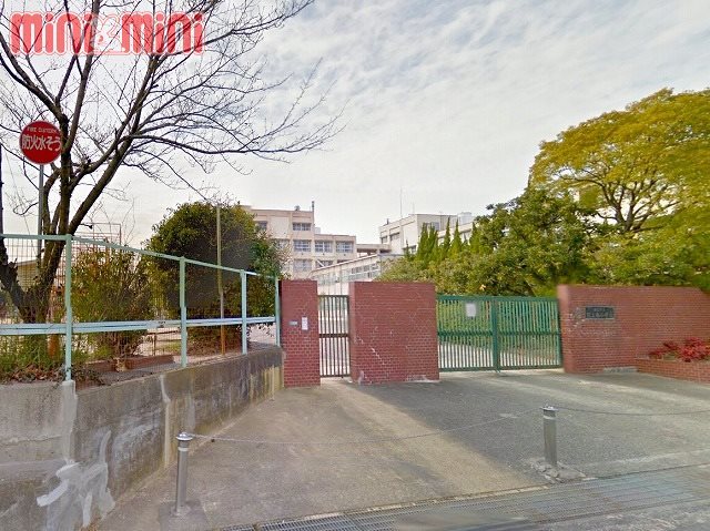 小学校　西宮市立段上西小学校（小学校）まで400m