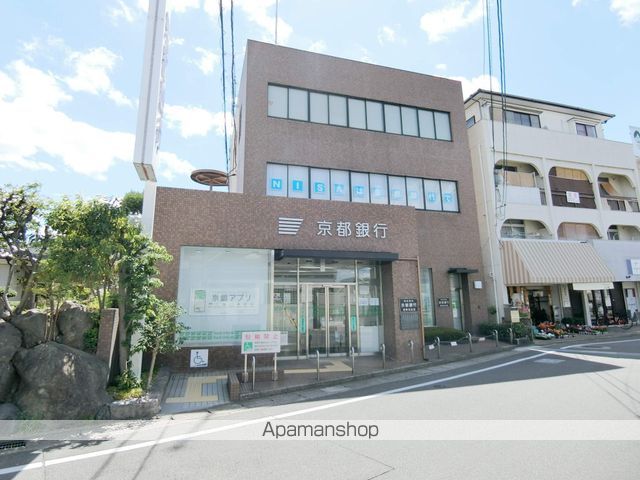 銀行　（株）京都銀行／富野荘支店（銀行）まで730m