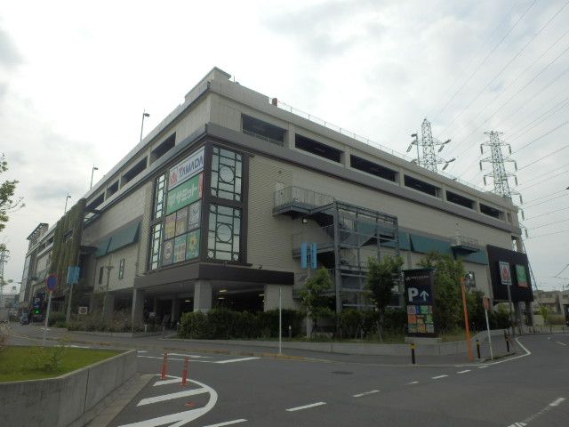 ショッピングセンター　クロスガーデン川崎店（ショッピングセンター）まで1100m