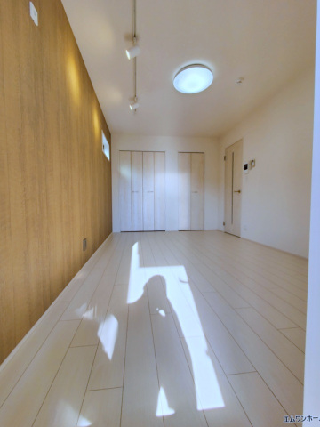 居室・リビング　寝室