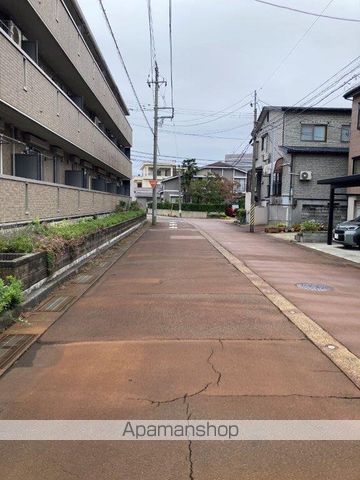 その他　前面道路（その他）まで0m