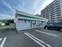 コンビニ　ファミリーマート札幌稲穂1条店（コンビニ）まで869m