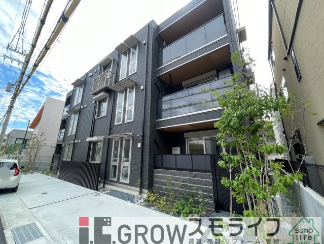 建物外観　明るい感じでいいですね。