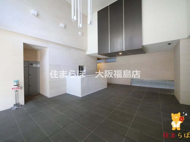 エントランス　共用部の印象も大切に