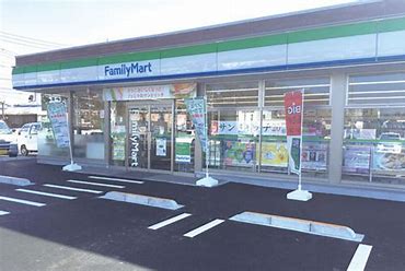 コンビニ　ファミリーマート フレストつくばみらい陽光台店（コンビニ）まで727m
