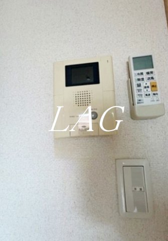 セキュリティ　モニター付きインターホンです。