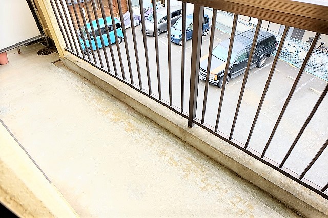バルコニー　※別部屋のイメージ写真です。