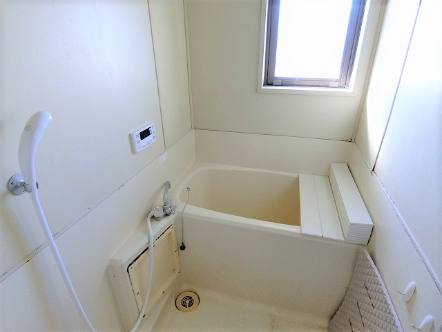 バス・シャワールーム　※別部屋のイメージ写真です。