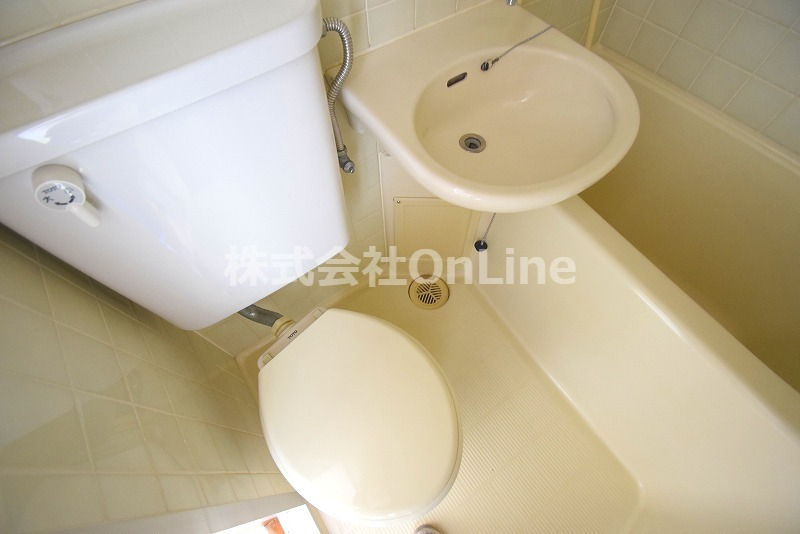 トイレ　トイレもきれいです