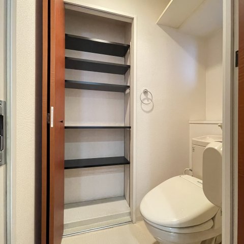 トイレ　同仕様タイプです