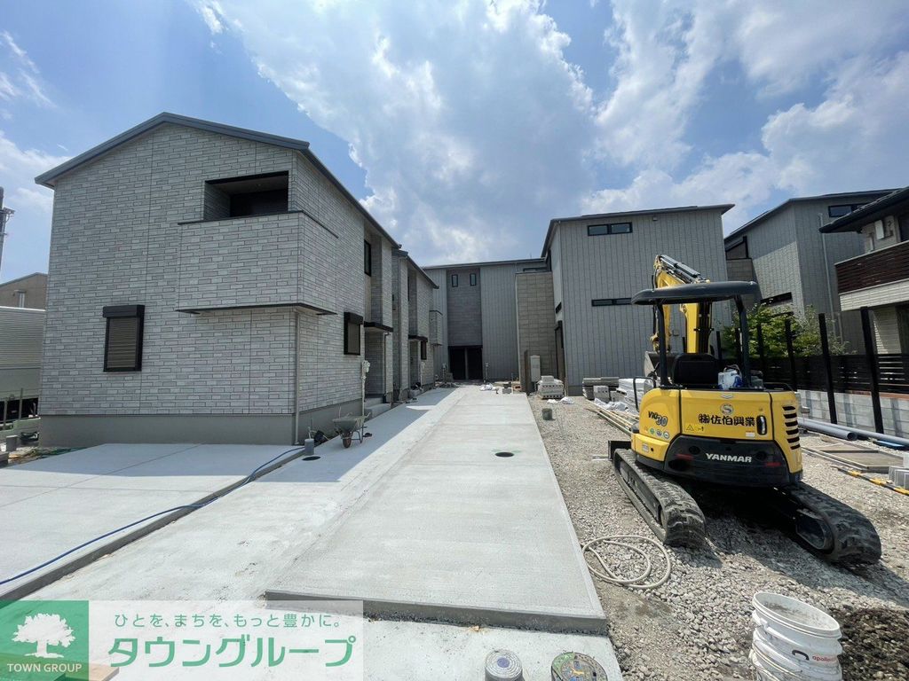 ロビー　駐車場