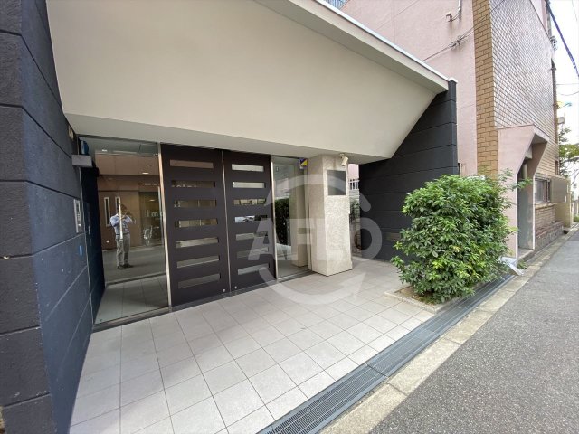 エントランス　グラート西田辺　　エントランス