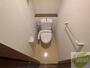 トイレ　こちらはトイレです。清潔感があり、安心して使用できます。