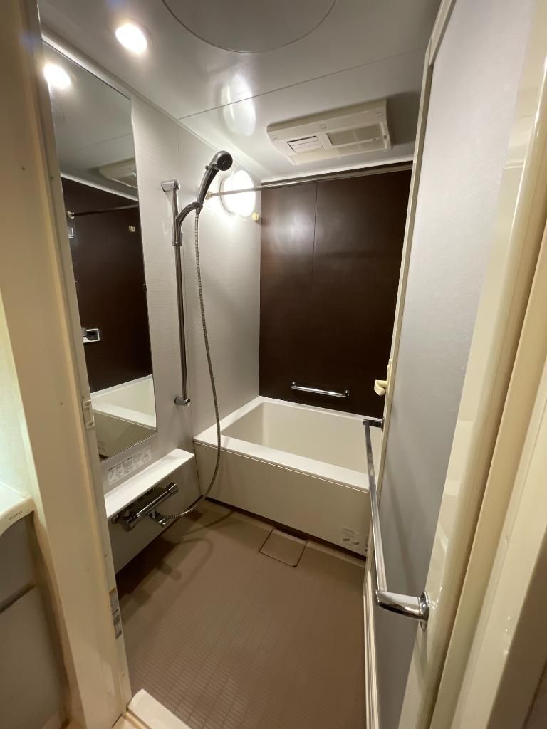 バス・シャワールーム　きれいなお風呂です