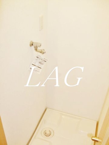 その他設備　室内洗濯置き場です。