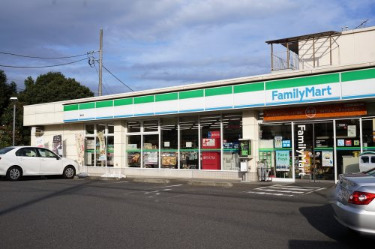 コンビニ　ファミリーマート 蔵敷店（コンビニ）まで388m