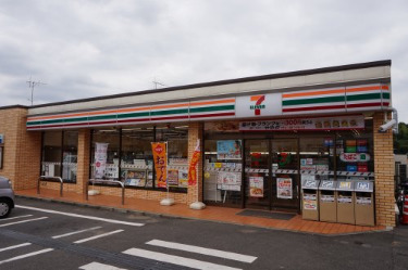 コンビニ　セブンイレブン 川崎菅生1丁目店（コンビニ）まで598m