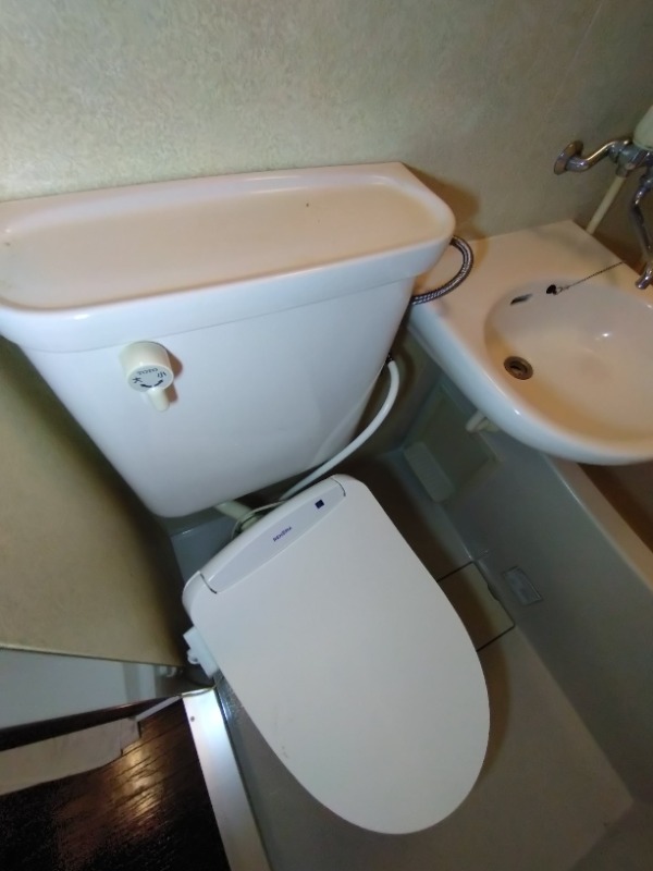 トイレ　※他部屋参考写真