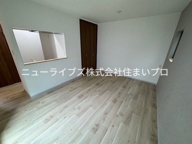 京阪本線 萱島駅 徒歩3分 3階建 築2年の居間写真