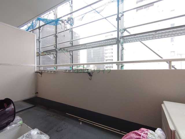 バルコニー　別部屋引用