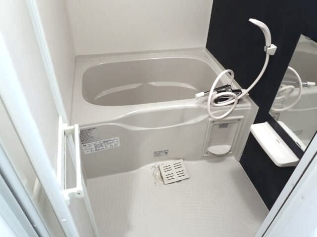 バス・シャワールーム　風呂