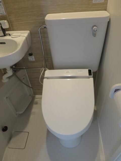 ＪＲ京浜東北線 大森駅 徒歩8分 5階建 築3年のトイレ写真